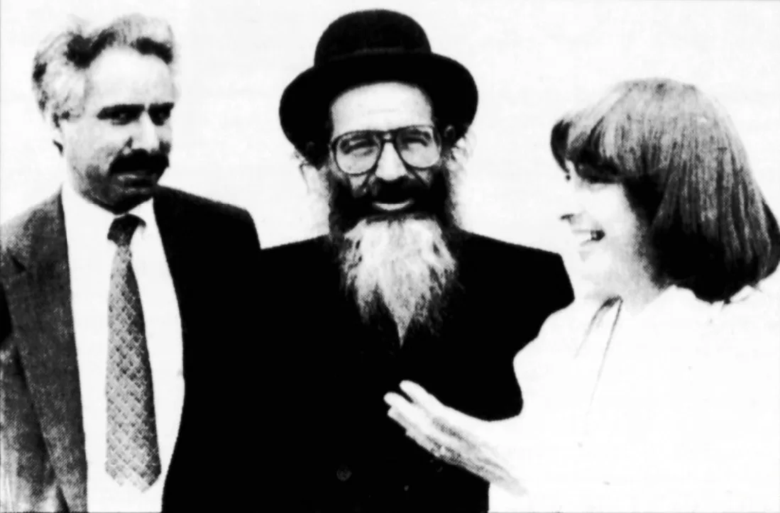 Rabbi Mordechai Goldstein Z"l with Rebbetzin Mazel Malchah Mollie and Stanley Herzstein
